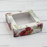 Коробка для мыла Яркие цветы с окном 10*10*3 см