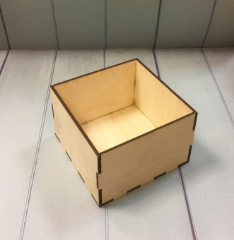 Ящик квадратный деревянный 10*10*6,5см