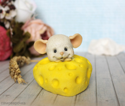 Мышка в сыре силиконовая форма 3D